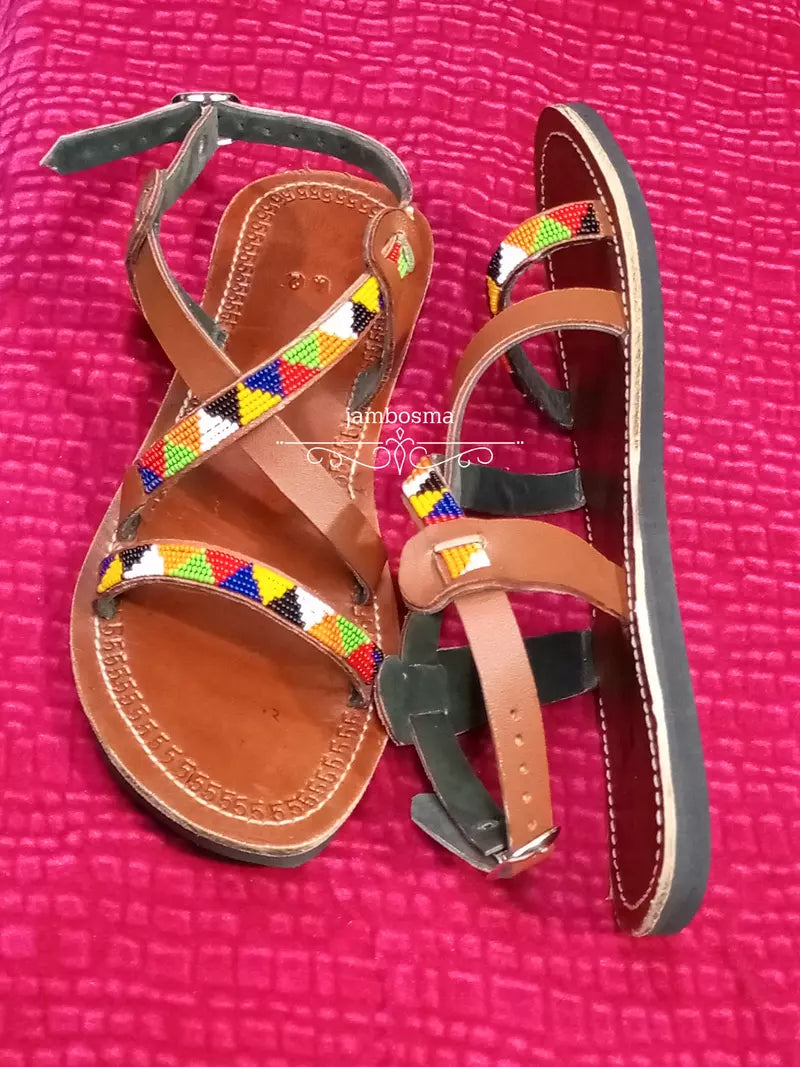 Sandales pour femmes africaines, sandales Massaï, sandales d'été, sandales en cuir perlé, chaussures pour femme